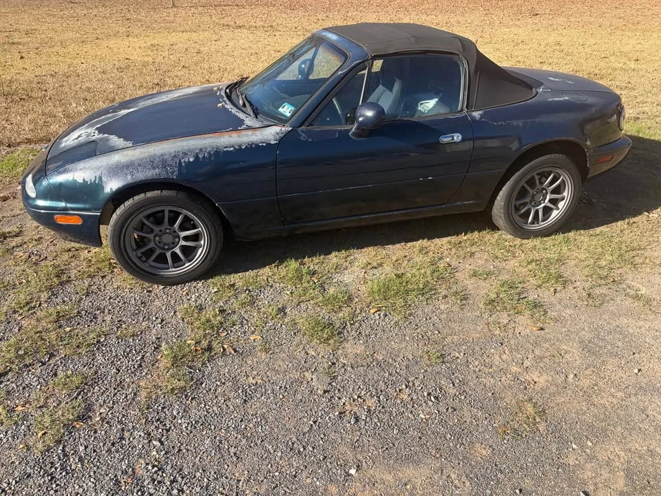 1996 Mazda NA MX-5 Miata - Image 5 of 16