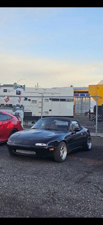 1996 Mazda NA MX-5 Miata - Image 2 of 4