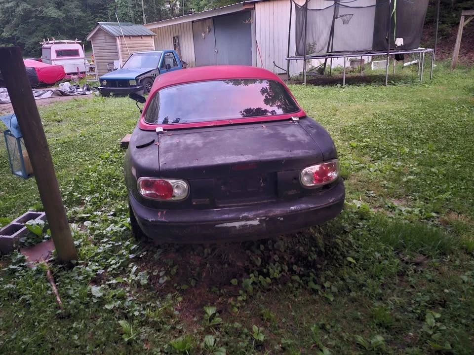 1996 Mazda NA MX-5 Miata - Image 4 of 11