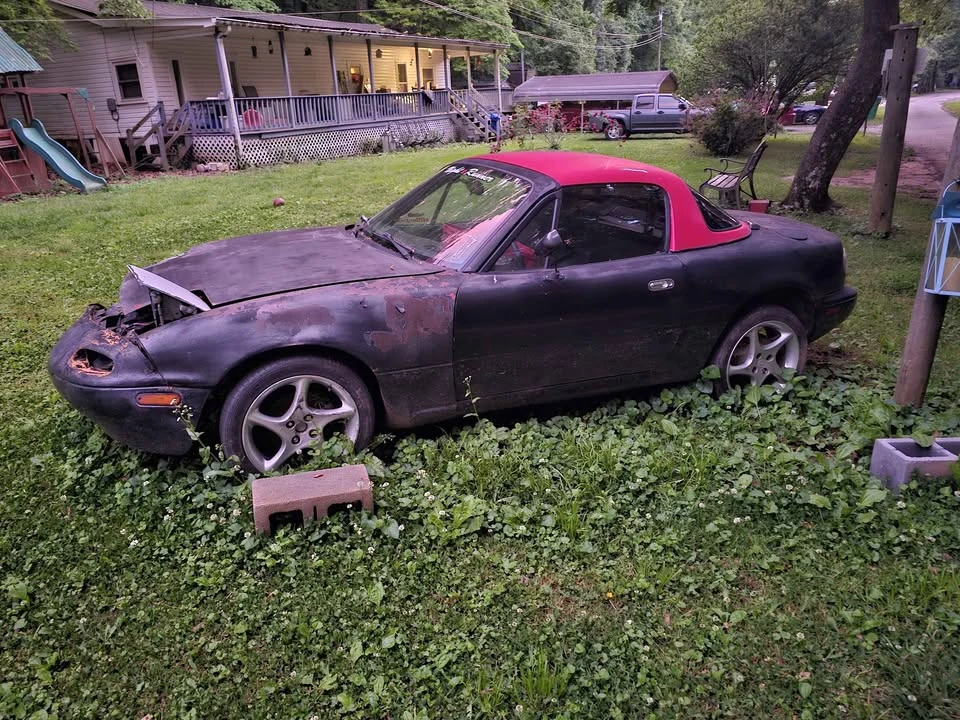 1996 Mazda NA MX-5 Miata - Image 2 of 11