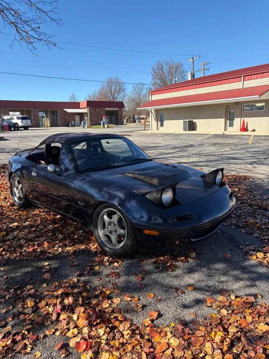 1996 Mazda NA MX-5 Miata - Image 3 of 20