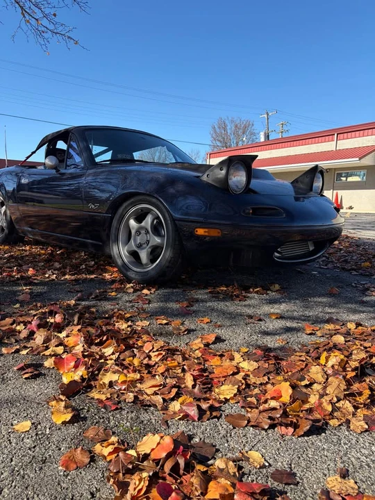 1996 Mazda NA MX-5 Miata - Image 11 of 20