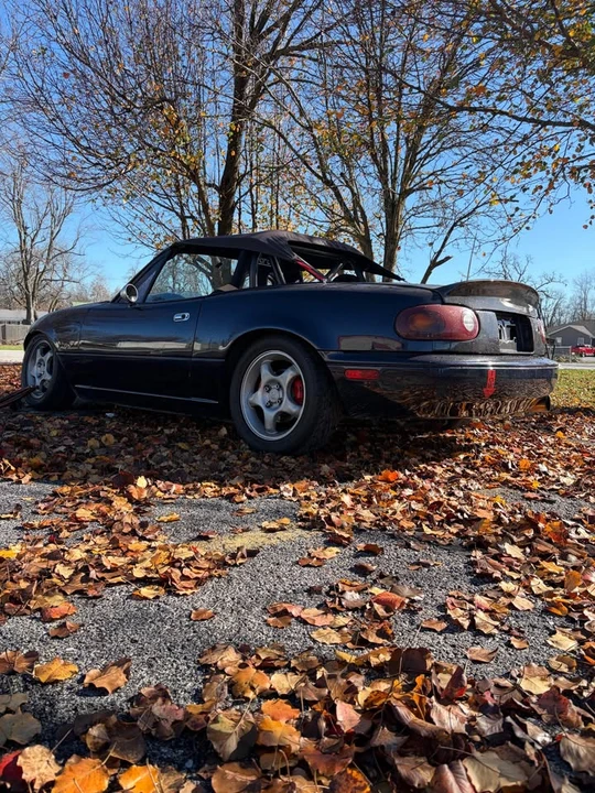 1996 Mazda NA MX-5 Miata - Image 4 of 20