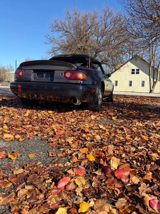 1996 Mazda NA MX-5 Miata - Image 5 of 20