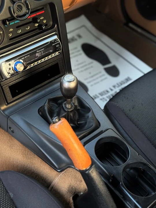 1996 Mazda NA MX-5 Miata - Image 14 of 20