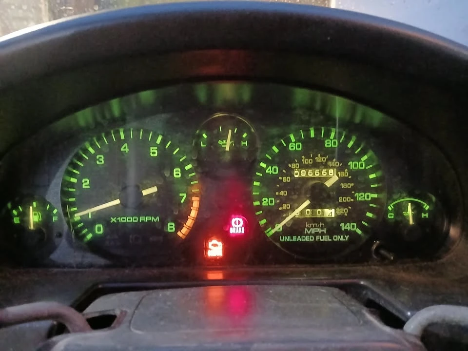 1996 Mazda NA MX-5 Miata - Image 7 of 10