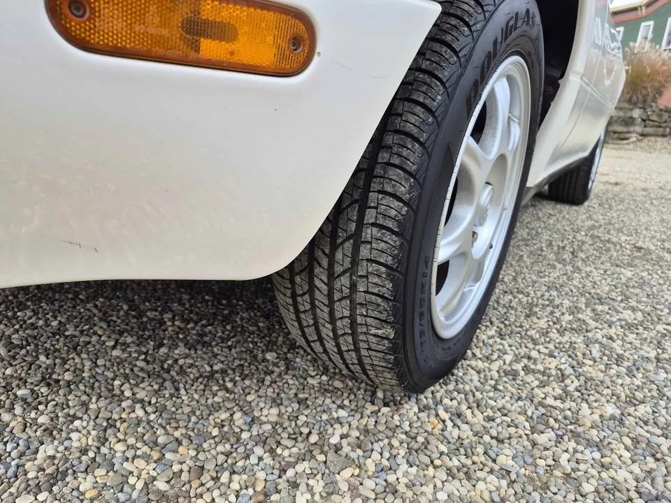 1996 Mazda NA MX-5 Miata - Image 10 of 17