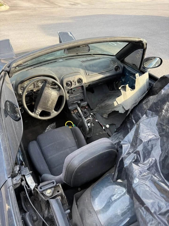 1996 Mazda NA MX-5 Miata - Image 7 of 11