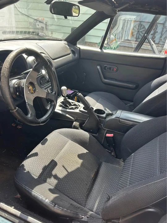 1996 Mazda NA MX-5 Miata - Image 4 of 9