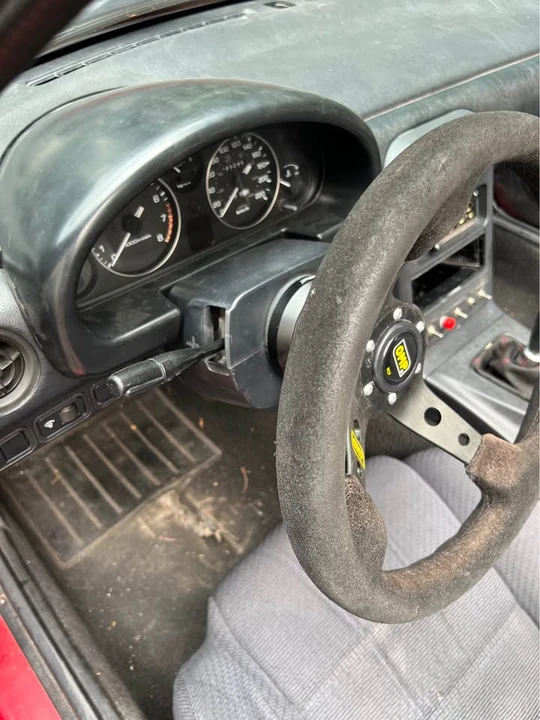 1996 Mazda NA MX-5 Miata - Image 6 of 8