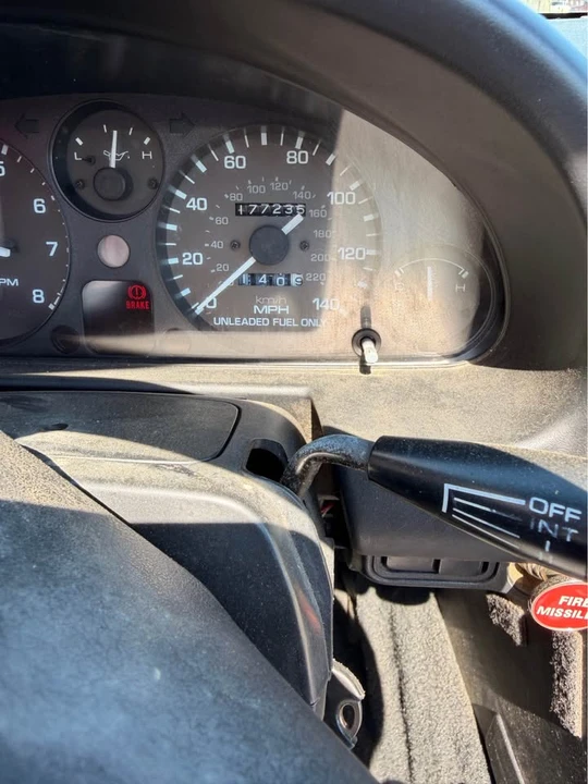 1996 Mazda NA MX-5 Miata - Image 6 of 10