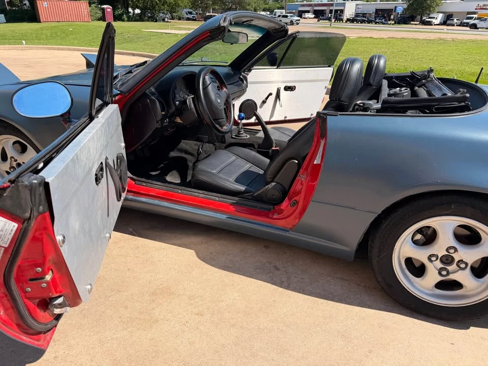 1996 Mazda NA MX-5 Miata - Image 9 of 10