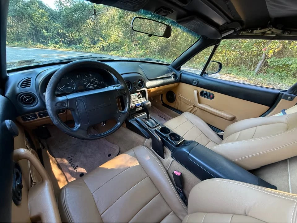1996 Mazda NA MX-5 Miata - Image 12 of 13