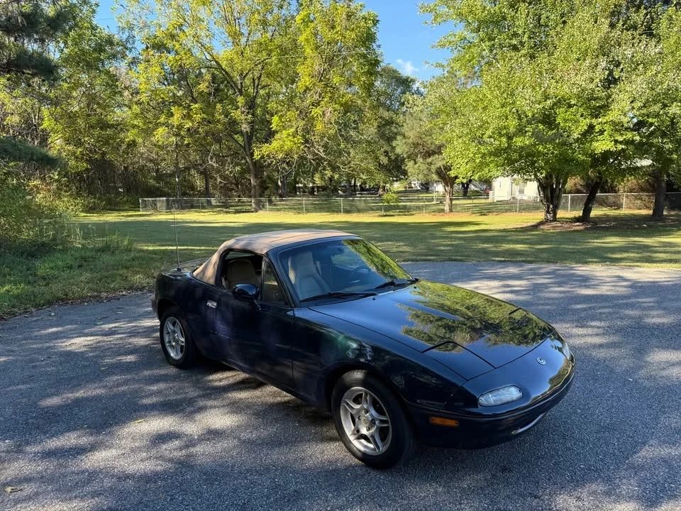 1996 Mazda NA MX-5 Miata - Image 2 of 13