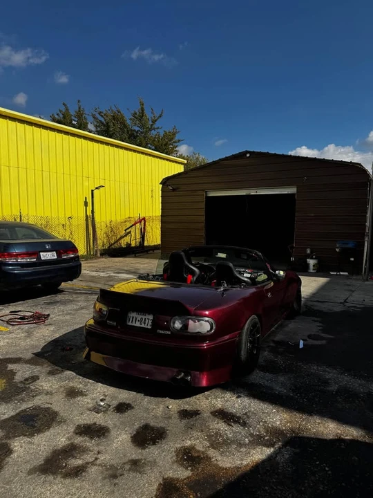 1996 Mazda NA MX-5 Miata - Image 4 of 9