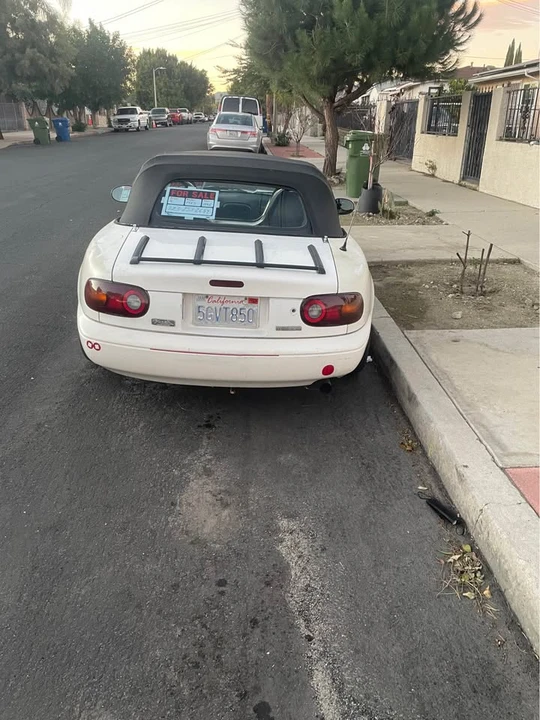 1996 Mazda NA MX-5 Miata - Image 2 of 4