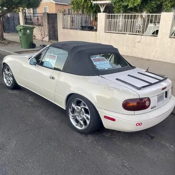 1996 Mazda MX-5 Miata RF 30th Anniversary