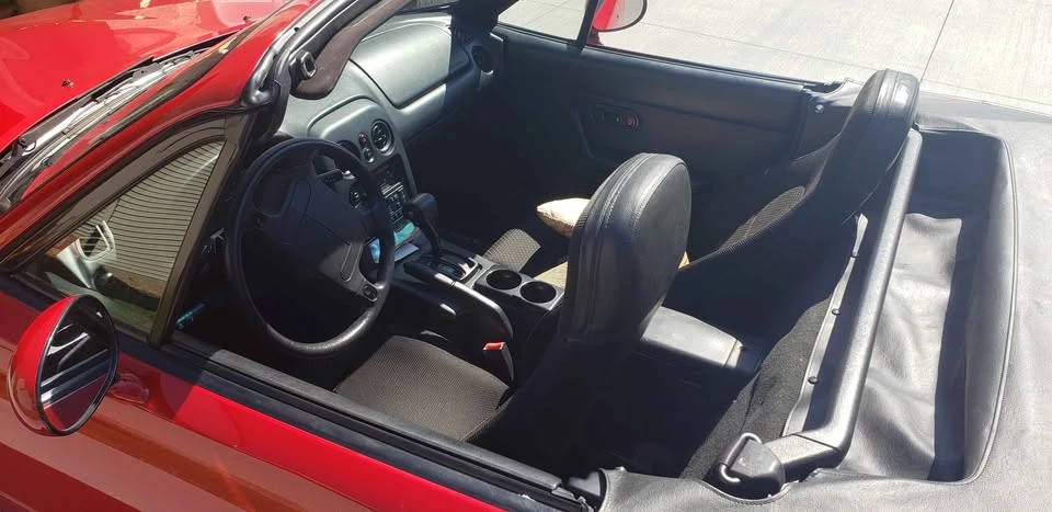 1996 Mazda NA MX-5 Miata - Image 6 of 7