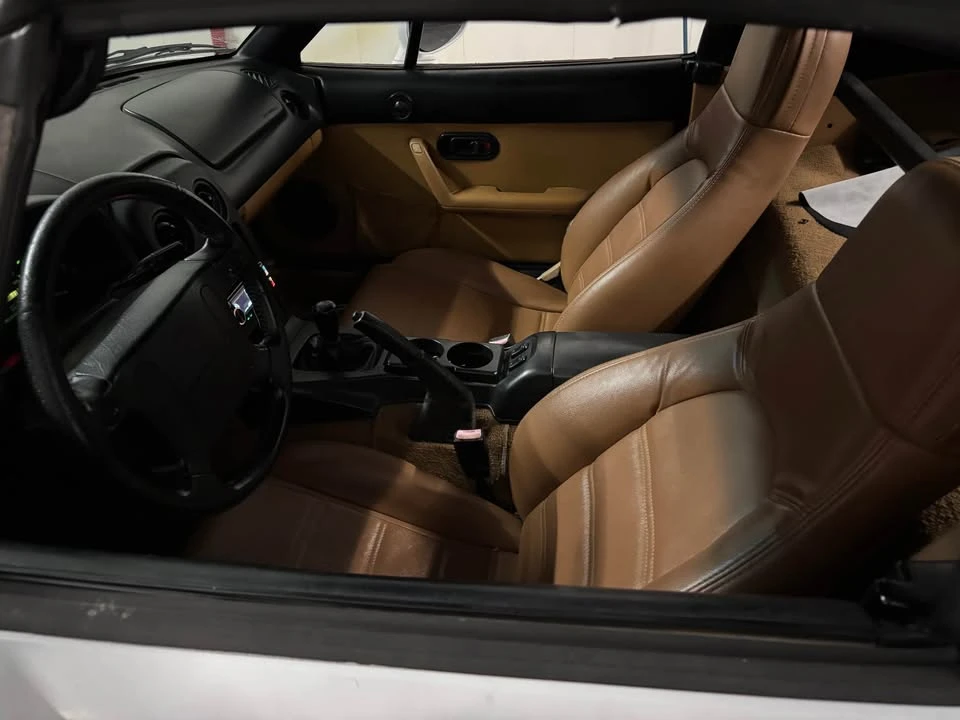 1996 Mazda NA MX-5 Miata - Image 3 of 5