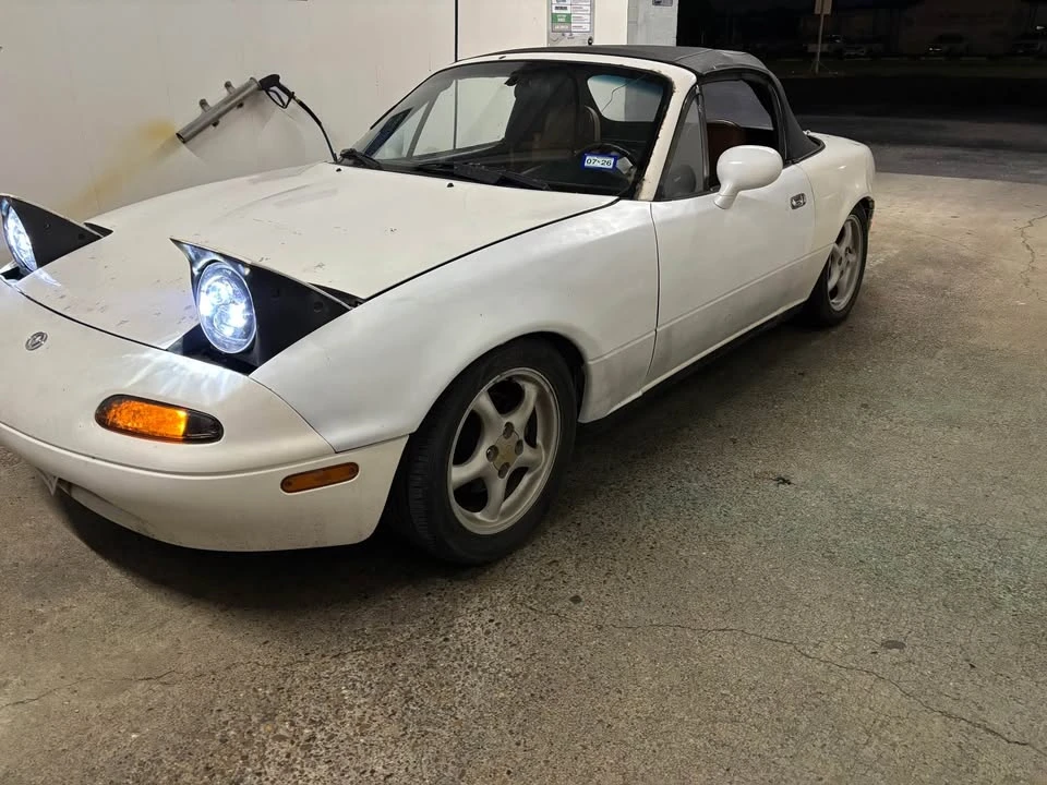 1996 Mazda NA MX-5 Miata - Image 4 of 5