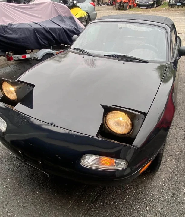 1996 Mazda NA MX-5 Miata - Image 2 of 9