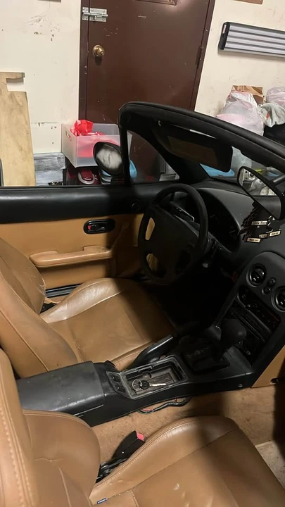 1996 Mazda NA MX-5 Miata - Image 4 of 9