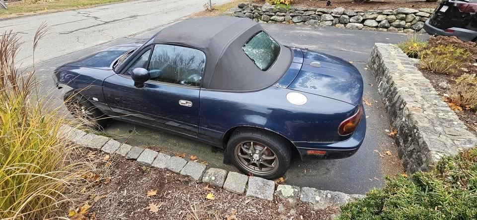 1996 Mazda NA MX-5 Miata - Image 5 of 19