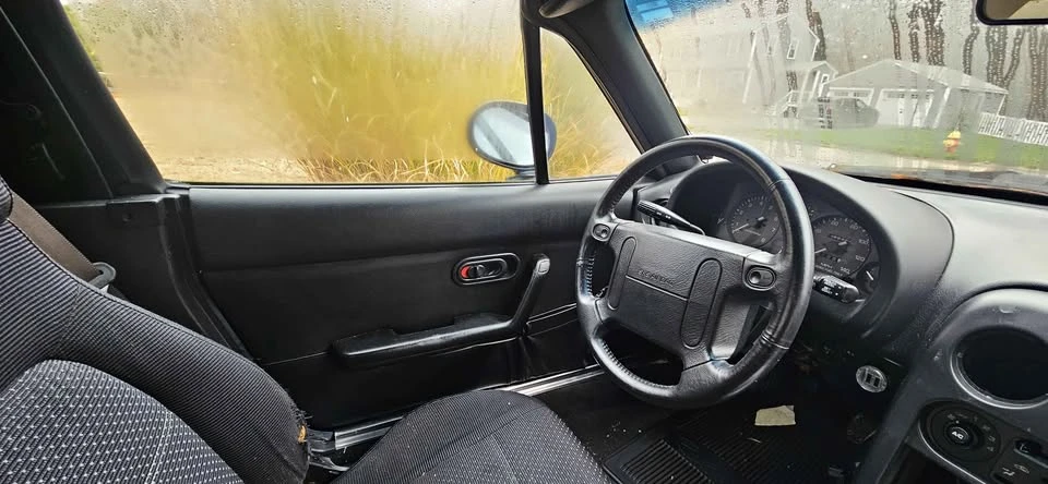 1996 Mazda NA MX-5 Miata - Image 13 of 19