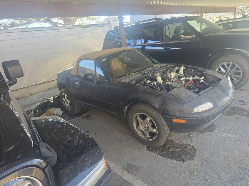 1996 Mazda NA MX-5 Miata - Image 2 of 5
