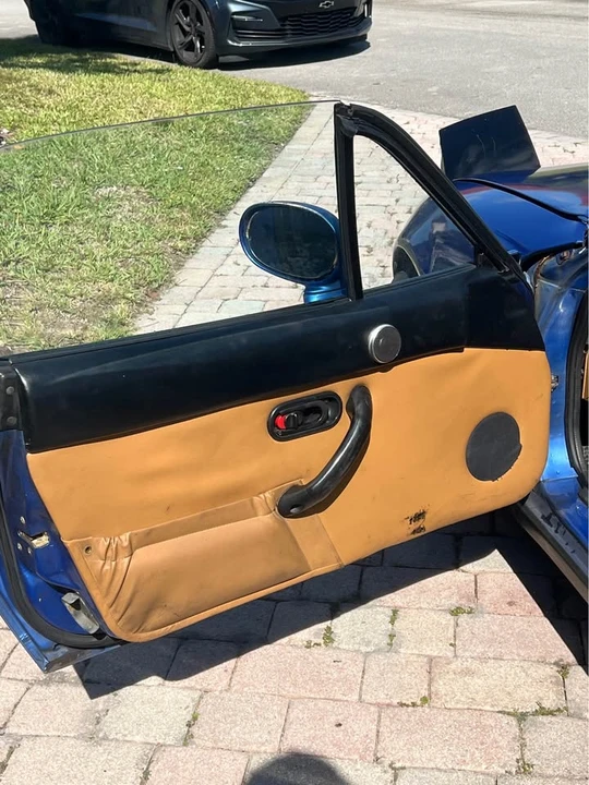 1996 Mazda NA MX-5 Miata - Image 8 of 8