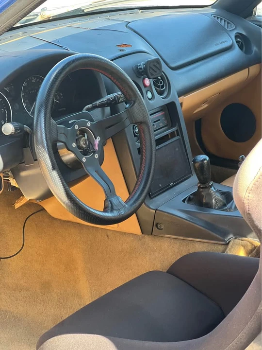 1996 Mazda NA MX-5 Miata - Image 5 of 8