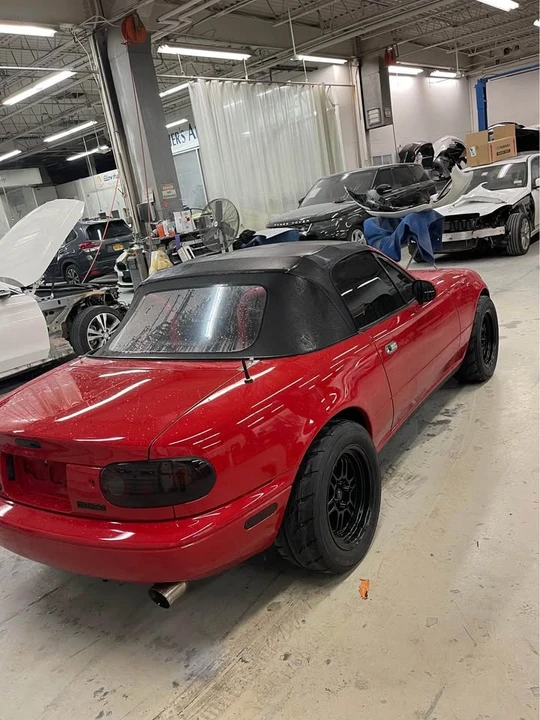 1996 Mazda NA MX-5 Miata - Image 5 of 6