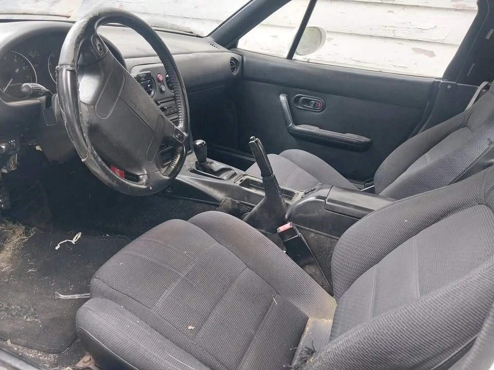 1996 Mazda NA MX-5 Miata - Image 3 of 5