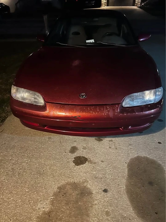 1996 Mazda MX-6 1st Gen - Image 2 of 3