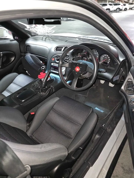 1996 Mazda RX-7 FD - Image 5 of 8