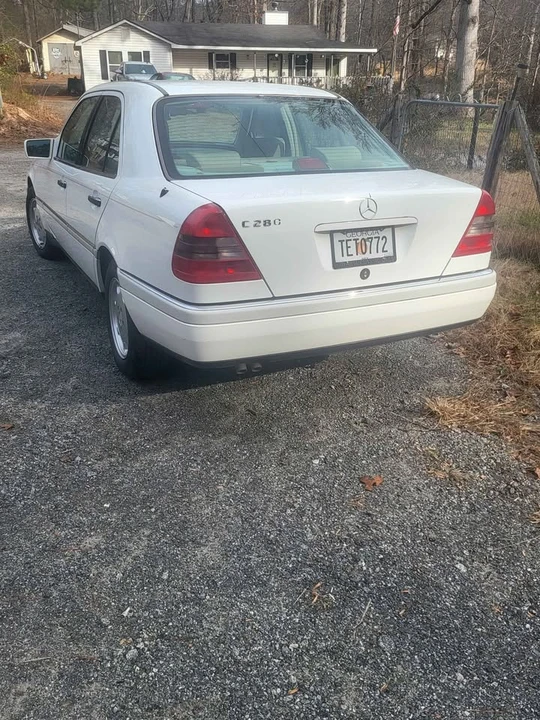 1996 Mercedes-Benz W124 E-Class - Image 7 of 7