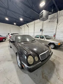 1996 Mercedes-Benz 300 D Sedan