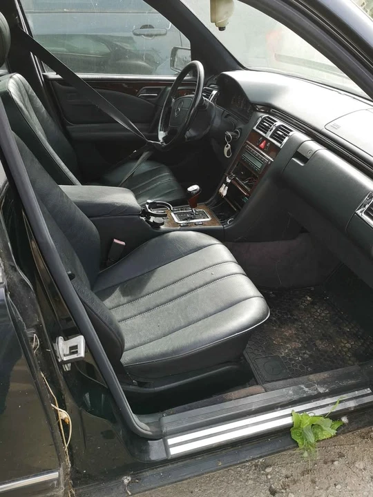 1996 Mercedes-Benz W124 E-Class - Image 7 of 8