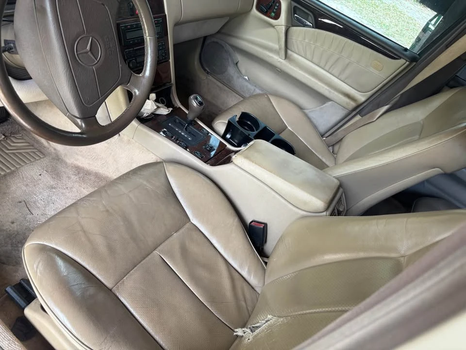 1996 Mercedes-Benz W124 E-Class - Image 3 of 12