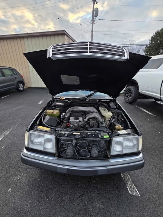 1996 Mercedes-Benz W124 E-Class - Image 7 of 8