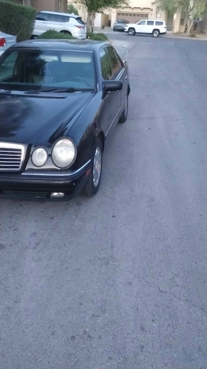 1996 Mercedes-Benz W124 E-Class - Image 3 of 6