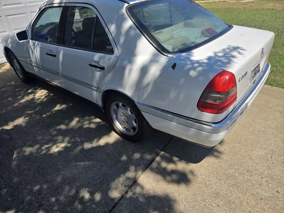 1996 Mercedes-Benz W202 C-Class - Image 3 of 18
