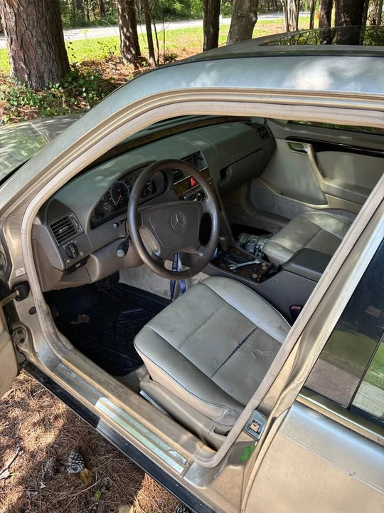 1996 Mercedes-Benz W202 C-Class - Image 8 of 9