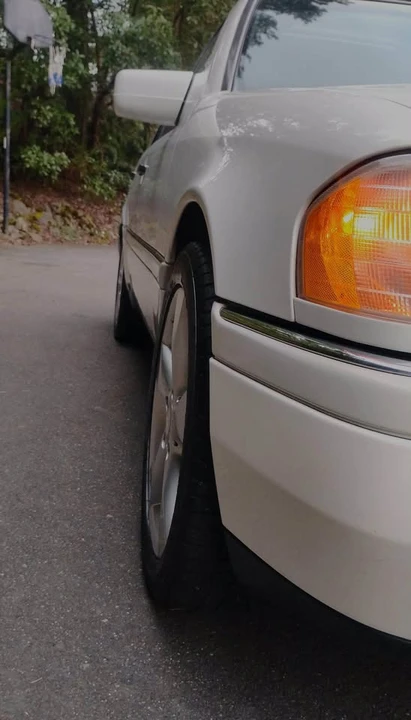 1996 Mercedes-Benz W202 C-Class - Image 6 of 12