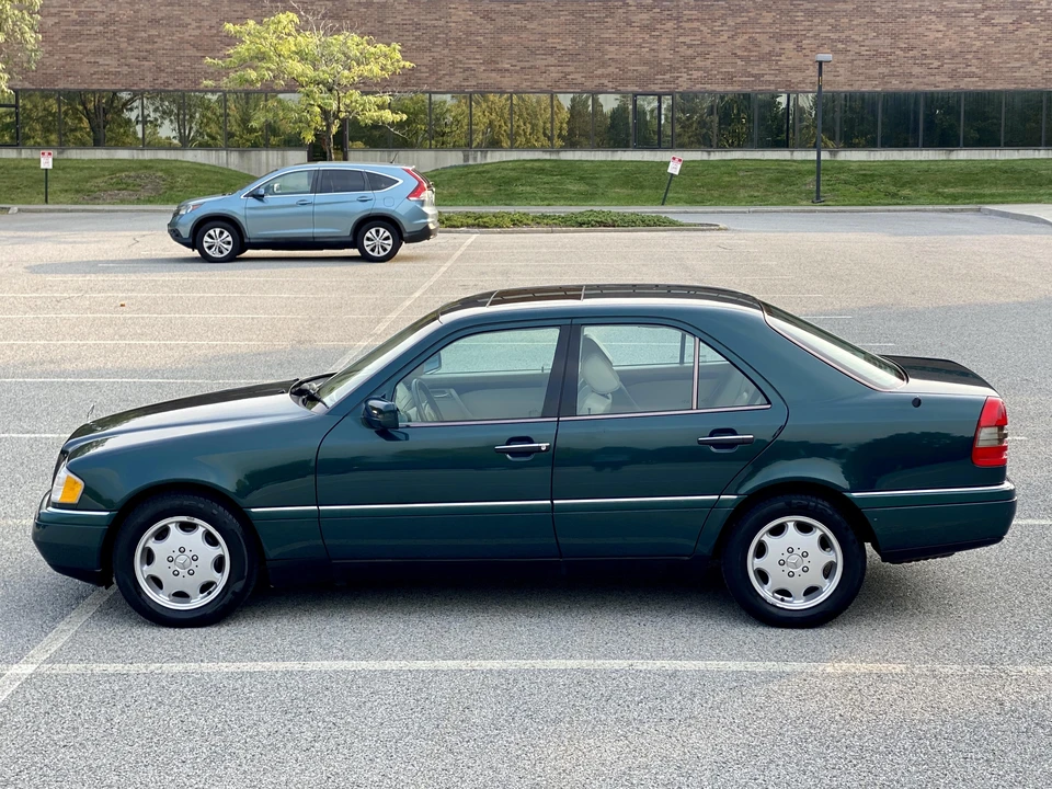 1996 Mercedes-Benz W202 C-Class - Image 15 of 31