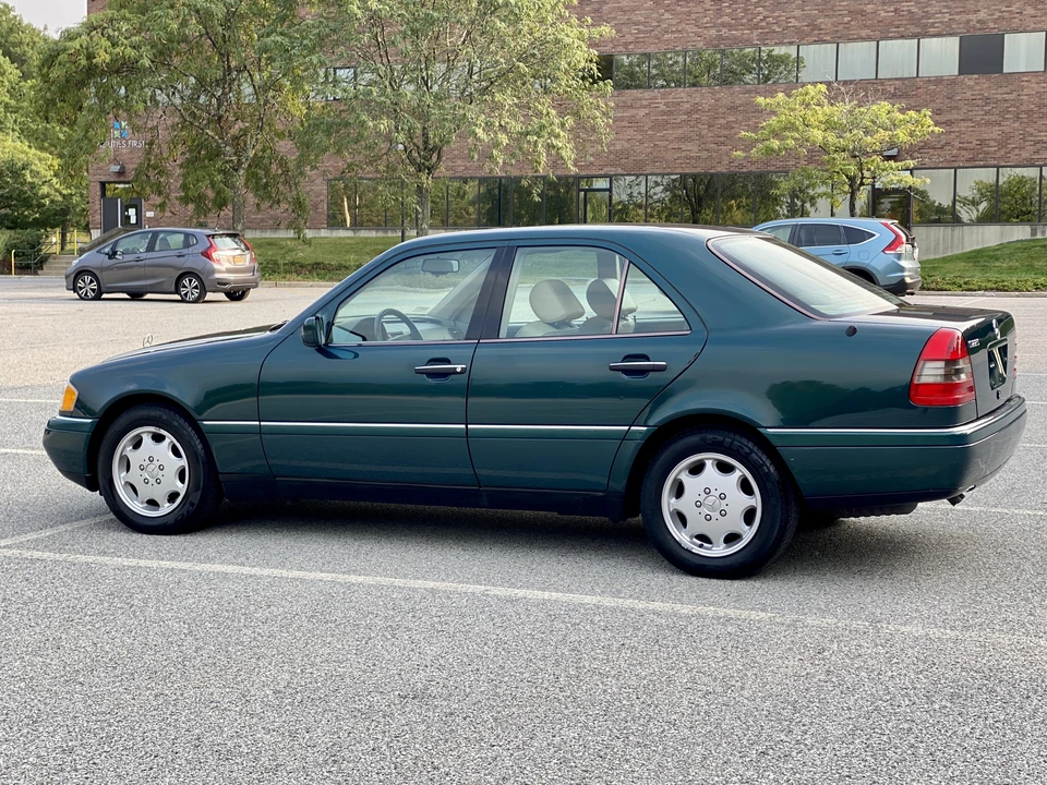 1996 Mercedes-Benz W202 C-Class - Image 18 of 31