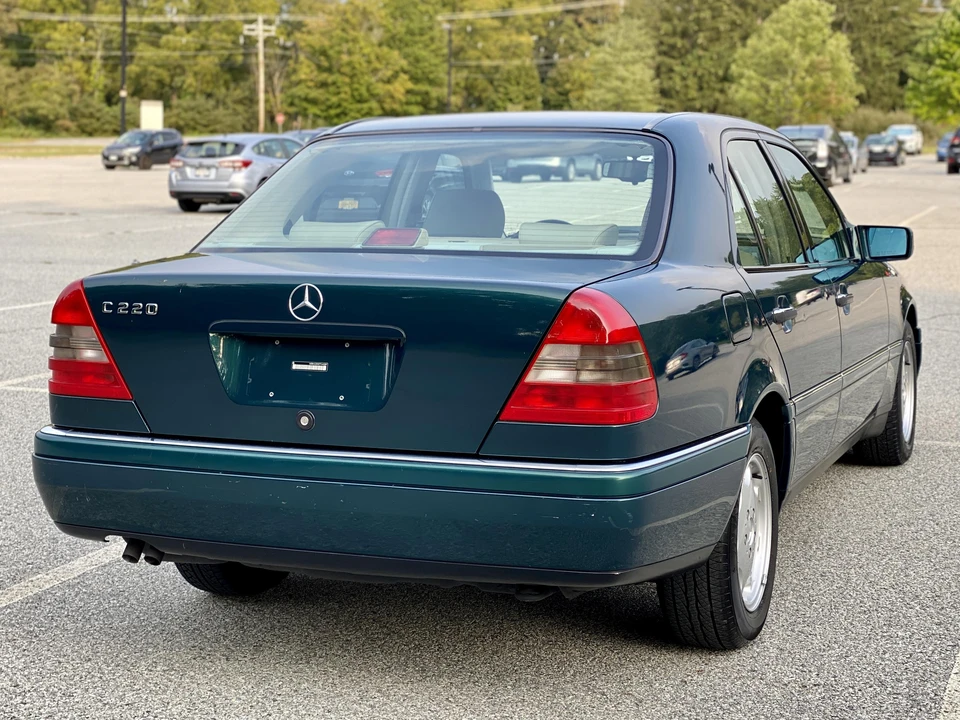 1996 Mercedes-Benz W202 C-Class - Image 29 of 31