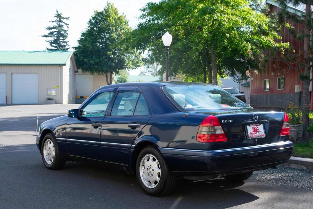 1996 Mercedes-Benz W202 C-Class - Image 11 of 31