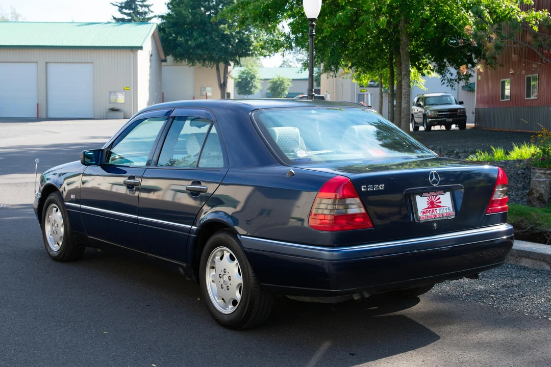 1996 Mercedes-Benz W202 C-Class - Image 12 of 31