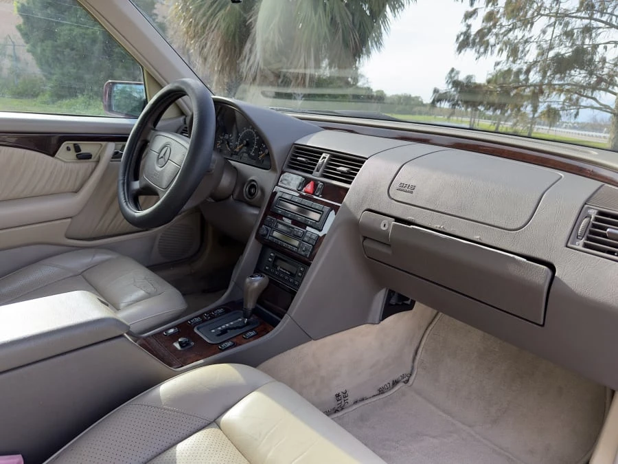 1996 Mercedes-Benz W202 C-Class - Image 13 of 18